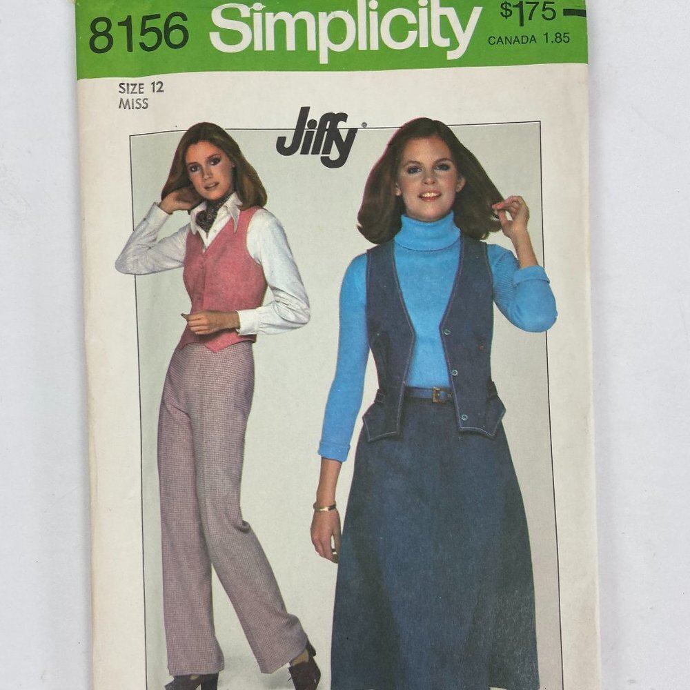 Vintage 1977s Simplicity sewing pattern 8156  Size 12 Uncut